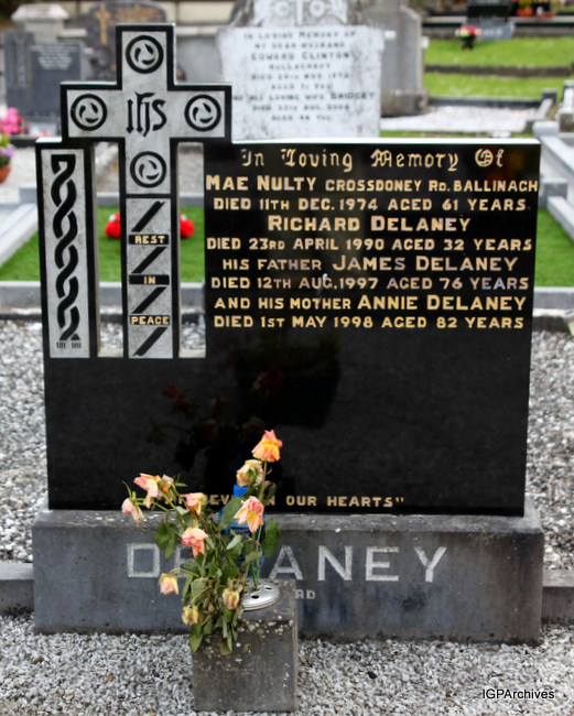 48_nulty_mae_delaney_richard.jpg (large)