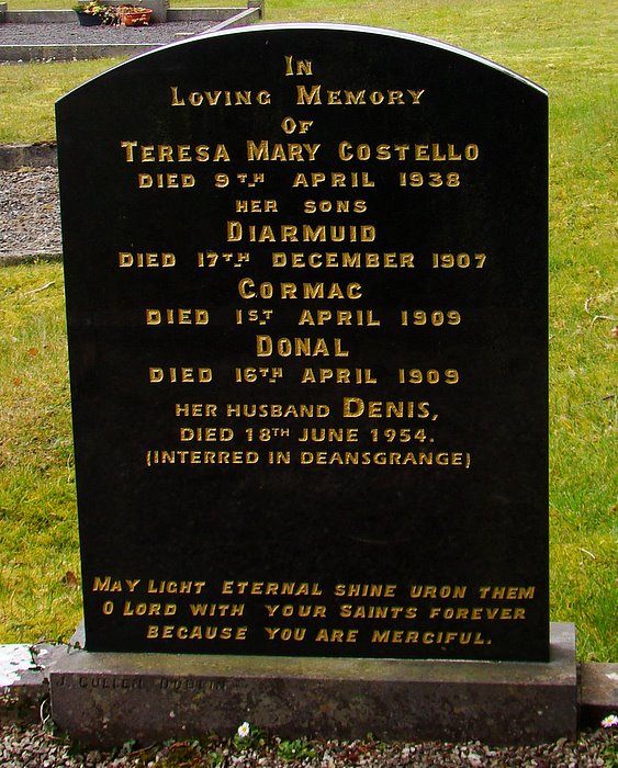 costello_teresa_diarmuid_cormac_donal_denis.jpg (large)