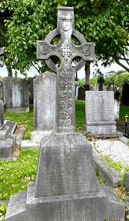2199_hodgens_mary_thomas.jpg (large)